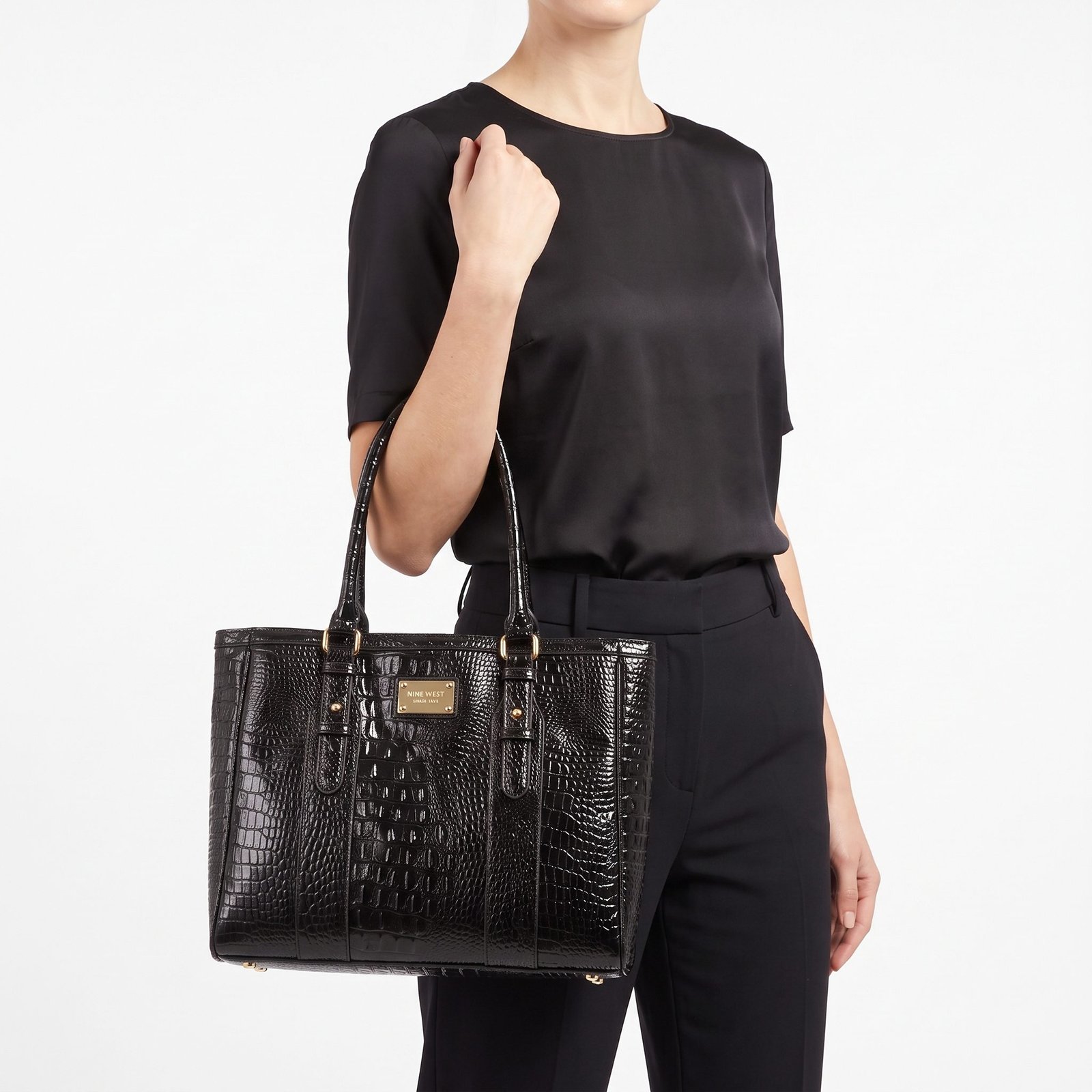 Cartera Nine West Tote Negra Croco Embossed