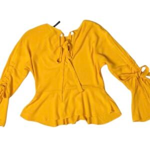 Blusa amarilla manga larga  Zara