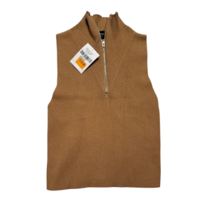 Polo de punto beige mostaza manga cero talla S Forever 21