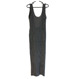 Vestido Acanalado Plateado con Escote en Espalda - M