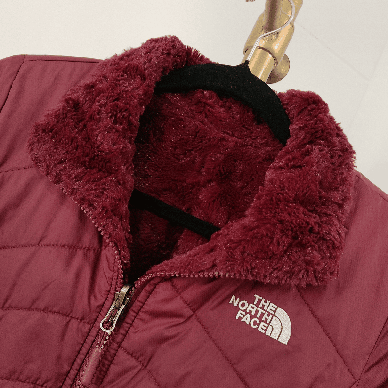 Casaca The North Face Reversible Guinda de Fleece y Acolchada - S - Imagen 3