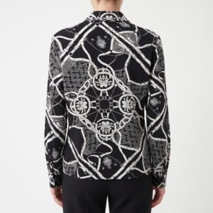 Blusa Stradivarius negra con estampado de cadenas - S