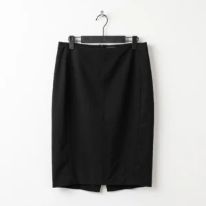 Falda Zara Tubo Negra Clásica - Talla 30