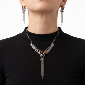 Set de Collar y Aretes Plateados con Piedras Multicolor y Flecos - ònica